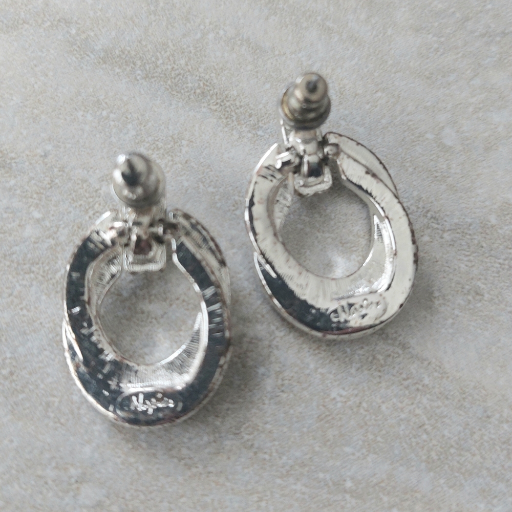 *Host Pick* Vintage Napier Silver-Toned Rhinestone Earrings - Picture 3 of 3